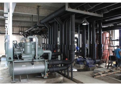 過冷水機(jī)組冷水機(jī)選型怎么選